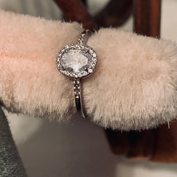 Twp Clear Gemstone Rings - Picture 6 of 14